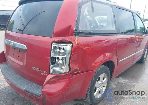 2010 Dodge Grand Caravan Sxt z USA, uszkodzony, nr VIN 2D4RN5D10AR135658